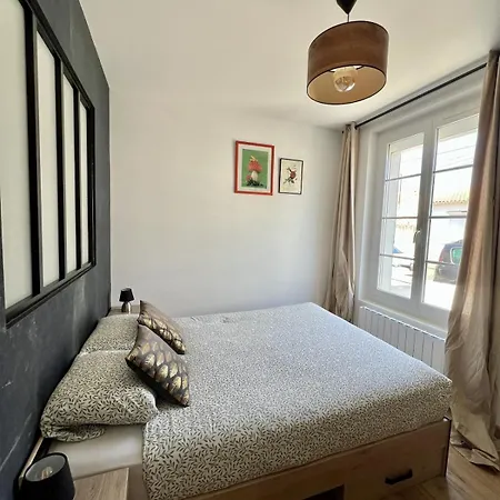 Le Gustave - Proche * La Rochelle (Charente-Maritime)
